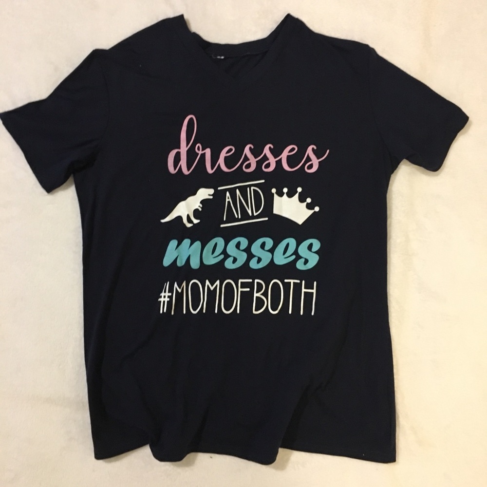 T-Shirt - Picture 2 of 2